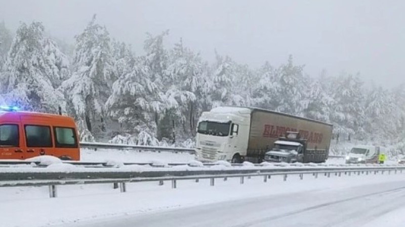 Çanakkale-İstanbul Otoyolunda Kar Etkisi