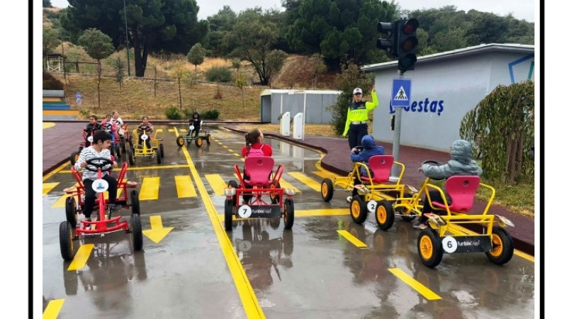 Öğrencilere Trafik Kursu