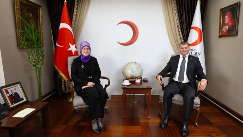 Çanakkale Kızılay Derneği Başkanı Madak'tan Genel  Başkana Ziyaret