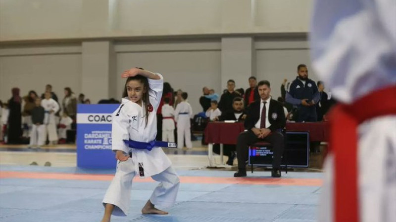 Uluslararası Dardanelles Cup Karate Şampiyonası Çanakkale’de Başladı