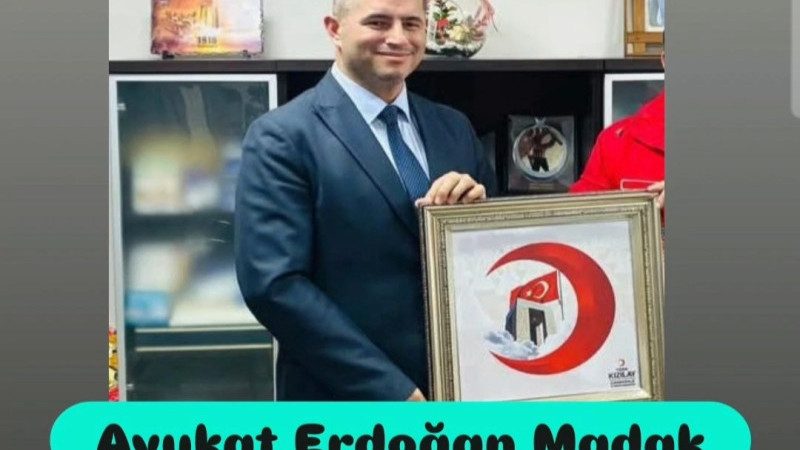 Madak, İkinci Adam Oldu