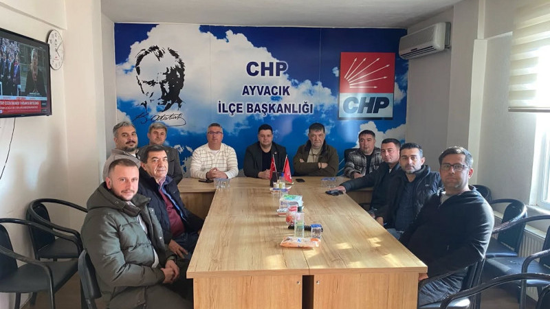 İl Genel Meclis Başkanı Halil Ertuğrul CHP Ayvacık İlçe Başkanlığını ziyaret etti