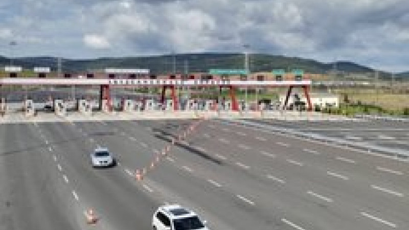 Çanakkale İl Jandarma Komutanlığı Otoyol Jandarması tarafından drone destekli trafik denetimi 