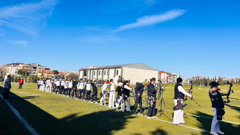 Gelibolu Okçuluk Tesisleri’nde Okçuluk İl Seçmesi