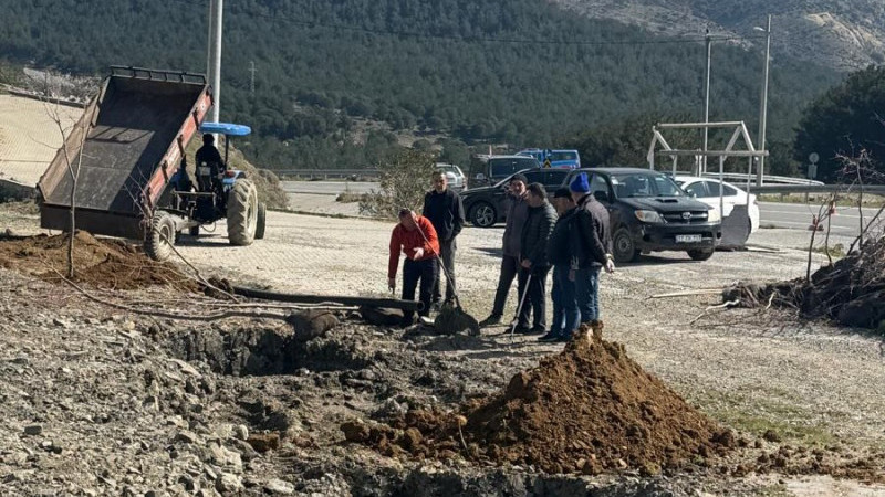 Gökçaada Dereköy'de Ağaçlandırma