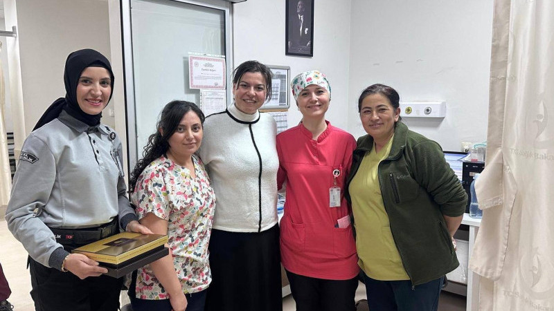 Lapseki Devlet Hastanesi'nde Bayramlaşma