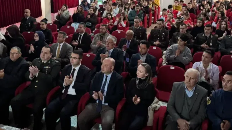 Bozcaada’da İstiklal Ruhu Mehmet Akif Ersoy Anıldı