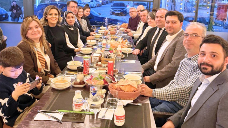 Biga'da Görev Yapan Avukatlar İftarda Buluştu