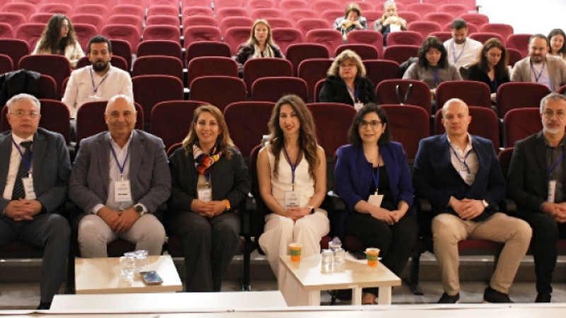 ÇOMÜ Hastanesi'nde  Yoğun Bakım Kursu