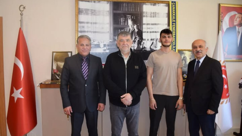 Başkan Halil Ertuğrul'a Ziyaretçi Akını Sürüyor