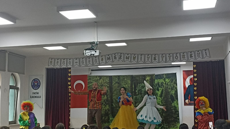 İŞKUR’lu Gençlik Sahnede Buluşuyor”