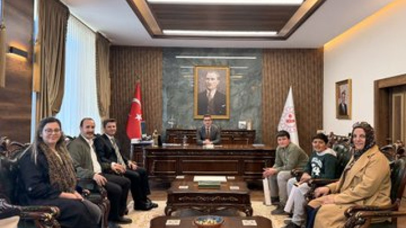  Minik Kalemlerden “Özel Kelimeler Dükkanı”