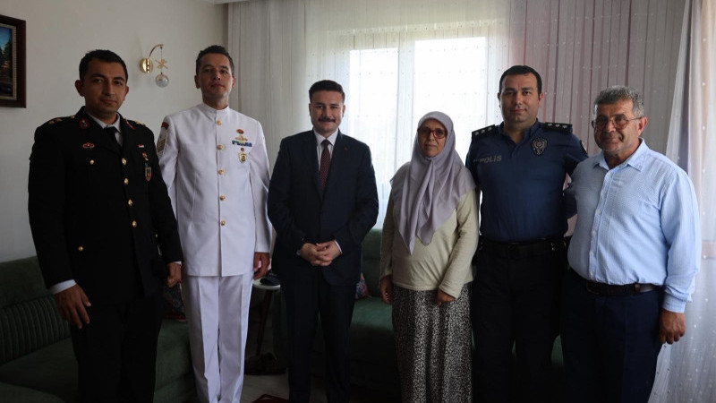 Gökçeada'da Şehit ve Gazi Yakınlarına Ziyaret