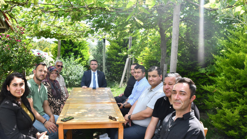 Bozcaada'da Şehit Ailesine Ziyaret