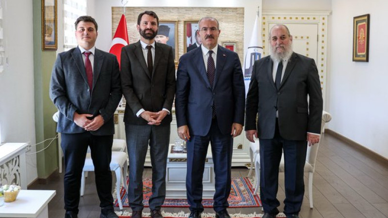 Gökçeada'ki Rum Azınlıktan Zamanı Manidar Ziyaret