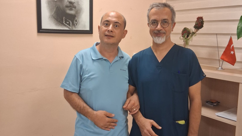 Devlet Hastanesi Yoğun Bakımının Bel Kemiği Hekimler