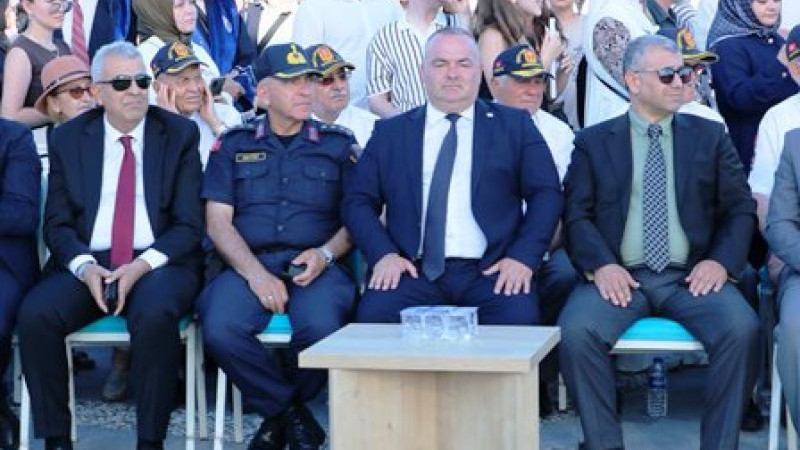 Çanakkale Baro Başkanı Av.Dikme; ÇOMÜ Mezuniyet Töreninde