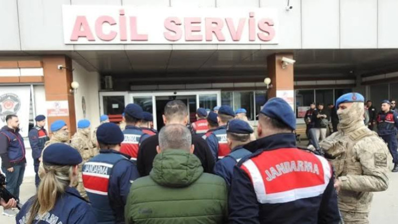 CHP İzmit Belediye Başkanı ve 31 Kişiye Operasyon