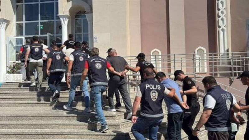 Çanakkale Dâhil 26 İlde Göçmen Kaçakçılığı Operasyonu: