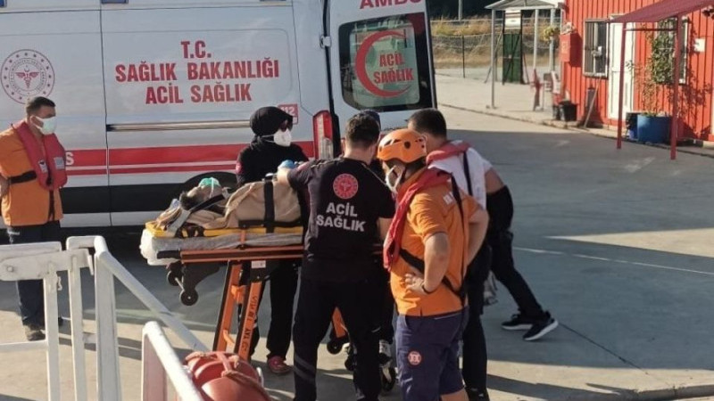 Çanakkale Boğazı’nda Seyir Halinde ki Gemide Personel Kalp Krizi Geçirdi