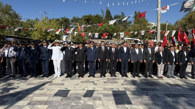 AYVACIK’IN KURTULUŞUNUN 104. YIL DÖNÜMÜ COŞKUYLA KUTLANDI