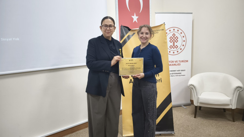 Çanakkale’de Öğretmenler Edebiyat Akademisi’nde Buluştu