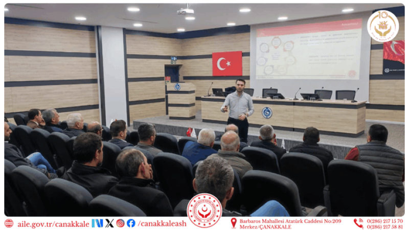 Biga’da Muhtarlara “Aile ve Nüfus On Yılı ve ASHB Hizmetleri” Eğitimi Verildi