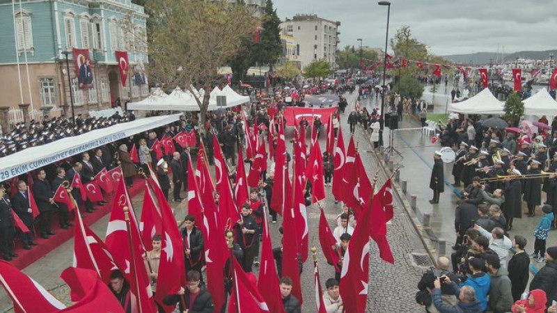 Çanakkale’de 29 Ekim Cumhuriyet Bayramı Coşkusu
