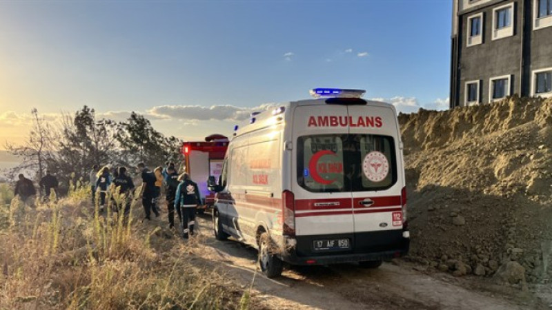 ÇOMÜ'de İş kazası İran Uyruklu İki İşçi Yaralandı. 